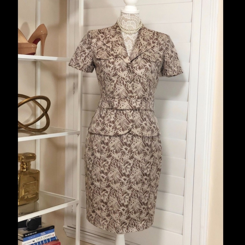 Kay Unger Career Skirt Short Sleeve Suit, Tan